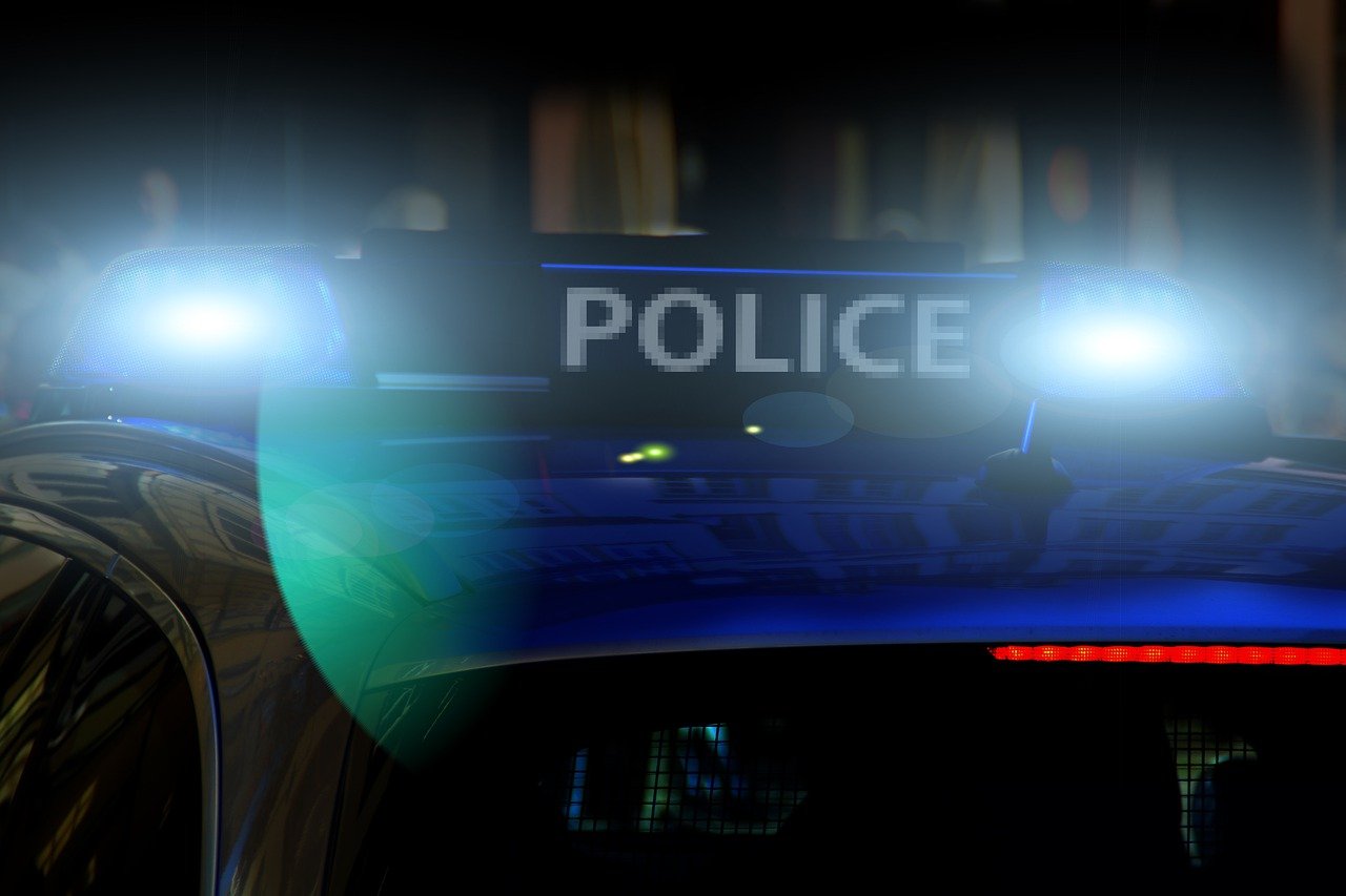 découvrez comment répondre efficacement aux urgences policières. informations sur les procédures, conseils pratiques et ressources pour assurer votre sécurité et celle des autres lors d'incidents critiques.