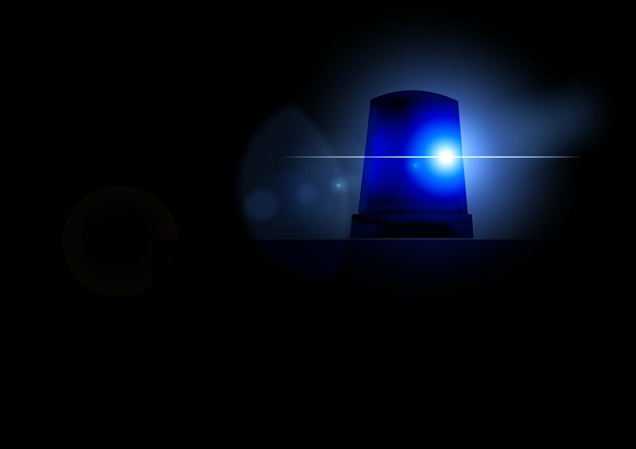 découvrez comment gérer efficacement les urgences policières et les procédures à suivre pour assurer votre sécurité et celle des autres. informez-vous sur les types d'interventions, les protocoles à respecter et les ressources disponibles en cas d'urgence.