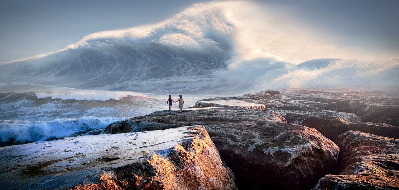 découvrez le phénomène naturel du tsunami, ses causes, ses impacts dévastateurs sur les côtes et les mesures de prévention pour protéger les populations. informez-vous sur l'histoire des tsunamis et les moyens de se préparer face à cette catastrophe naturelle.