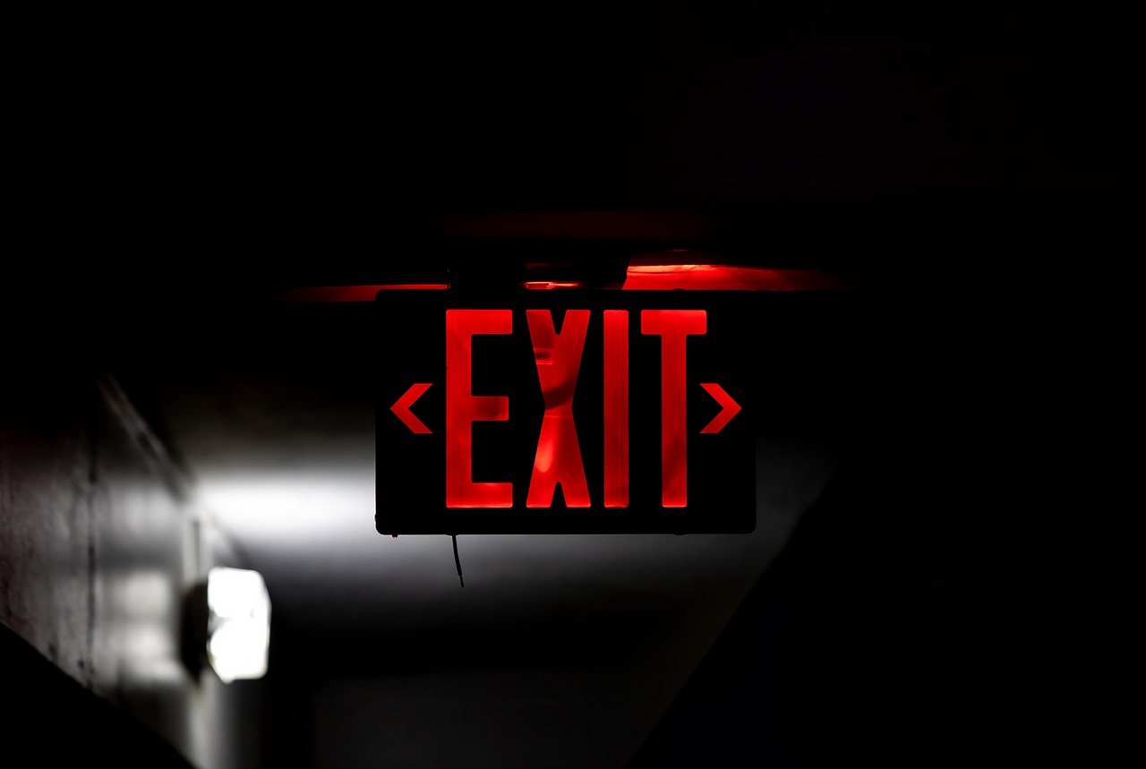 découvrez nos conseils pratiques pour une préparation efficace aux situations d'urgence. apprenez à élaborer un plan d'action, à constituer une trousse de survie et à assurer la sécurité de votre famille en cas de crise.