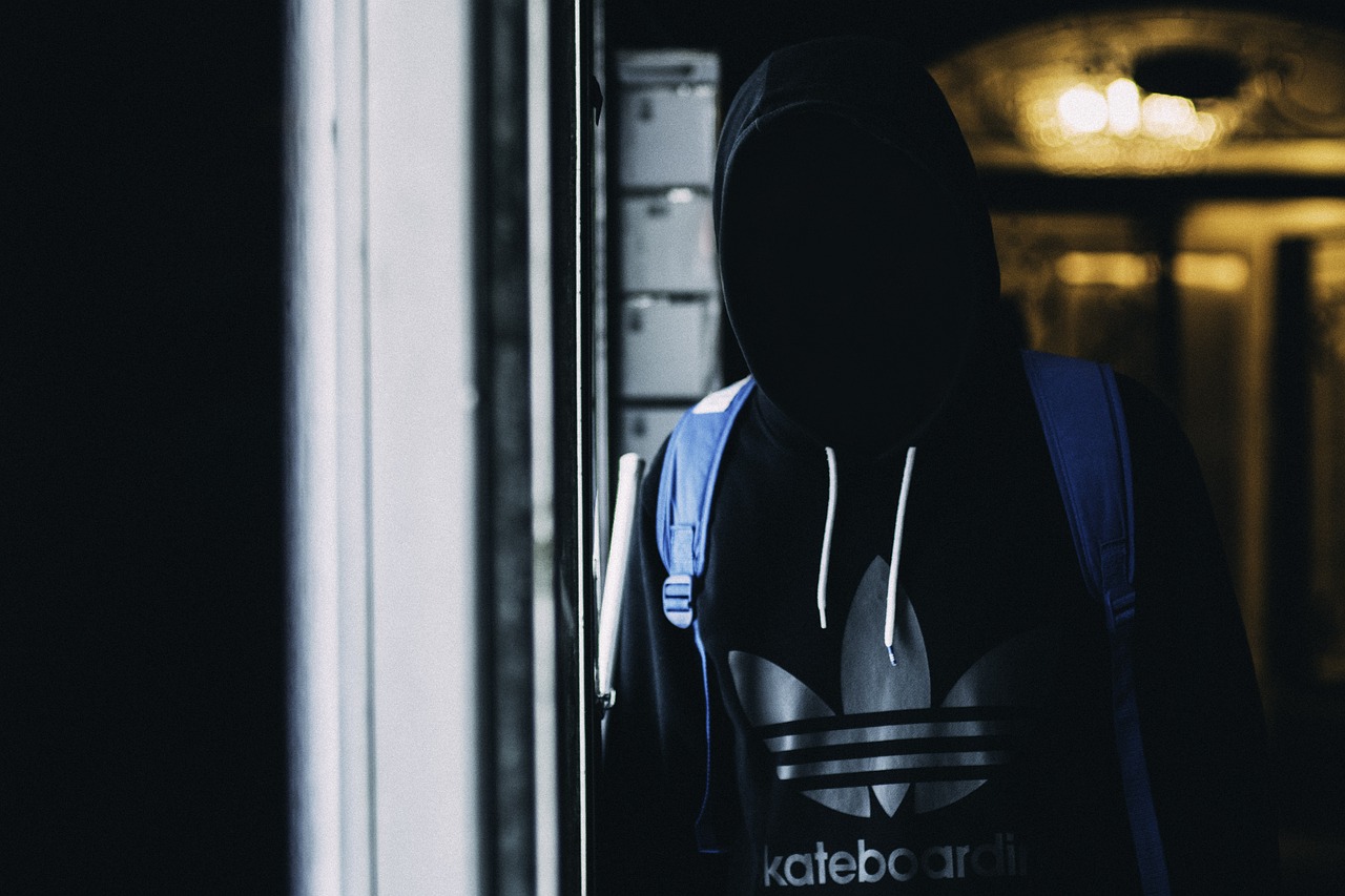 découvrez l'univers d'adidas, une marque emblématique alliant performance et style. explorez notre gamme de chaussures, vêtements et accessoires conçus pour les sportifs et les passionnés de mode. restez à la pointe de l'innovation avec adidas.
