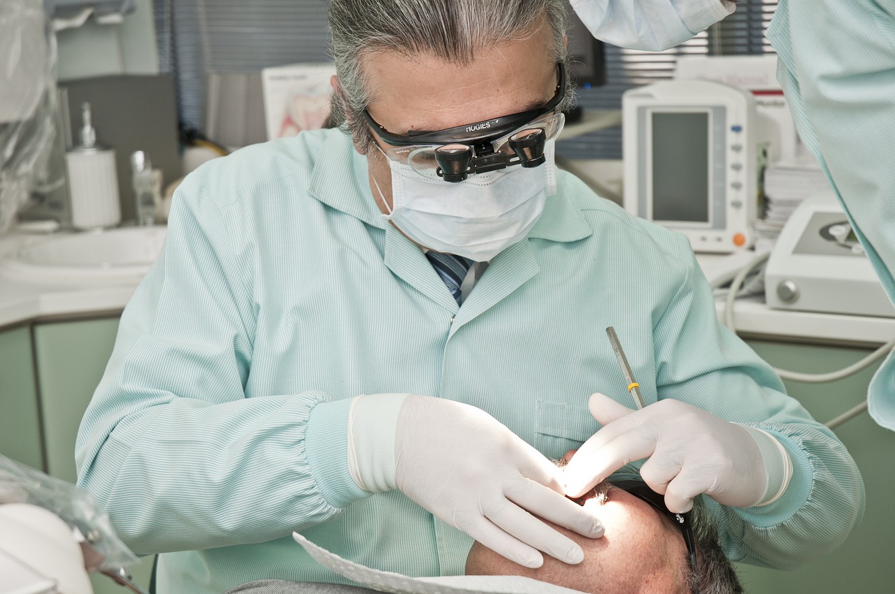 découvrez nos services de soins d'urgence, accessibles 24/7 pour répondre rapidement à vos besoins médicaux. obtenez des soins de qualité sans rendez-vous, pour des situations urgentes allant des blessures mineures aux maladies inattendues.