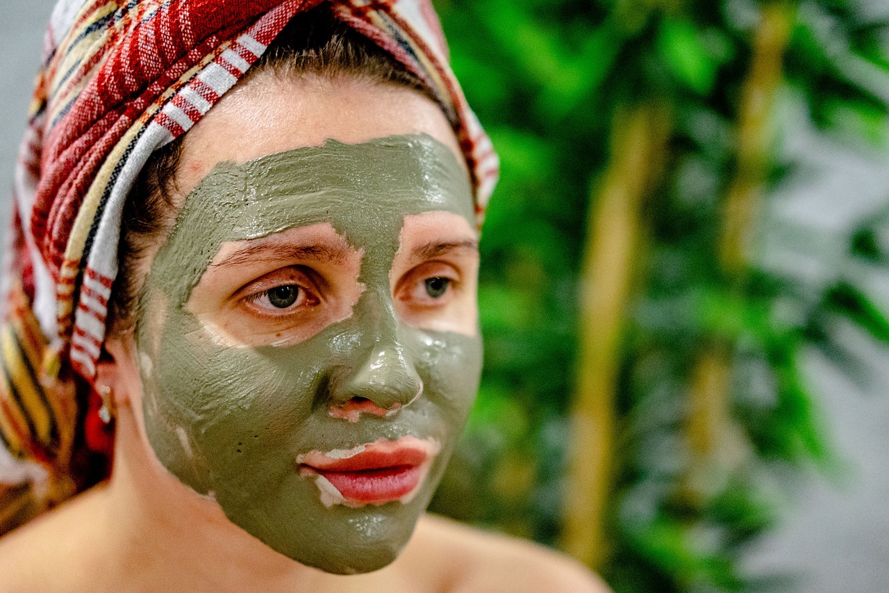 découvrez notre gamme de soins pour la peau, conçue pour nourrir, hydrater et protéger votre teint. adoptez une routine de skincare adaptée à votre type de peau et révélez votre éclat naturel.
