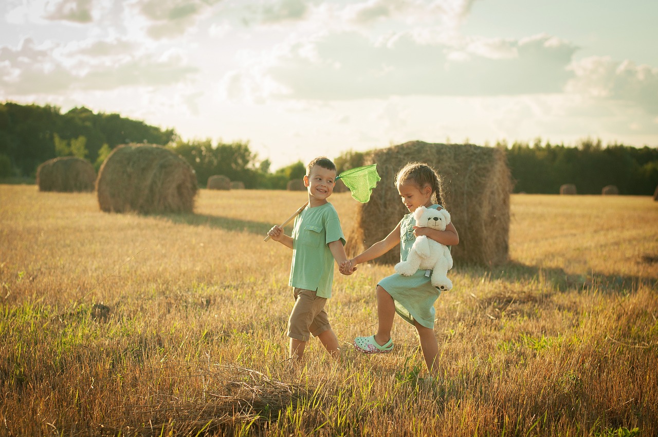découvrez les dernières tendances de la mode enfantine avec notre collection exclusive. des vêtements stylés et confortables pour les bambins, alliant créativité et praticité pour tous les petits aventuriers.